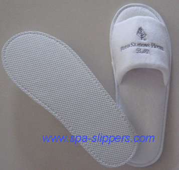 white slipper for ladies